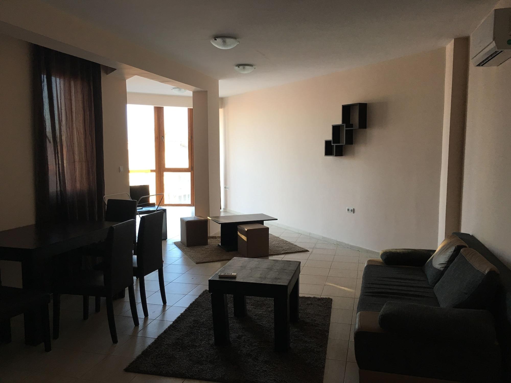 Beach Aparthotel Salt Lake Pomorie Exterior photo