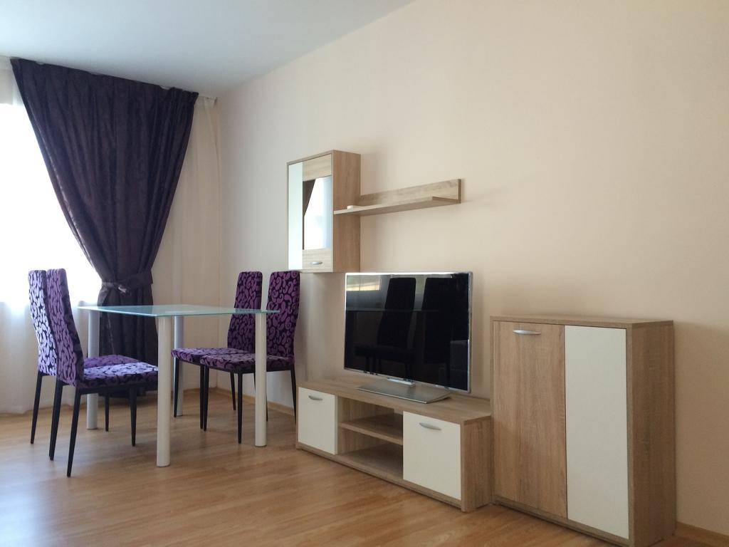 Beach Aparthotel Salt Lake Pomorie Exterior photo