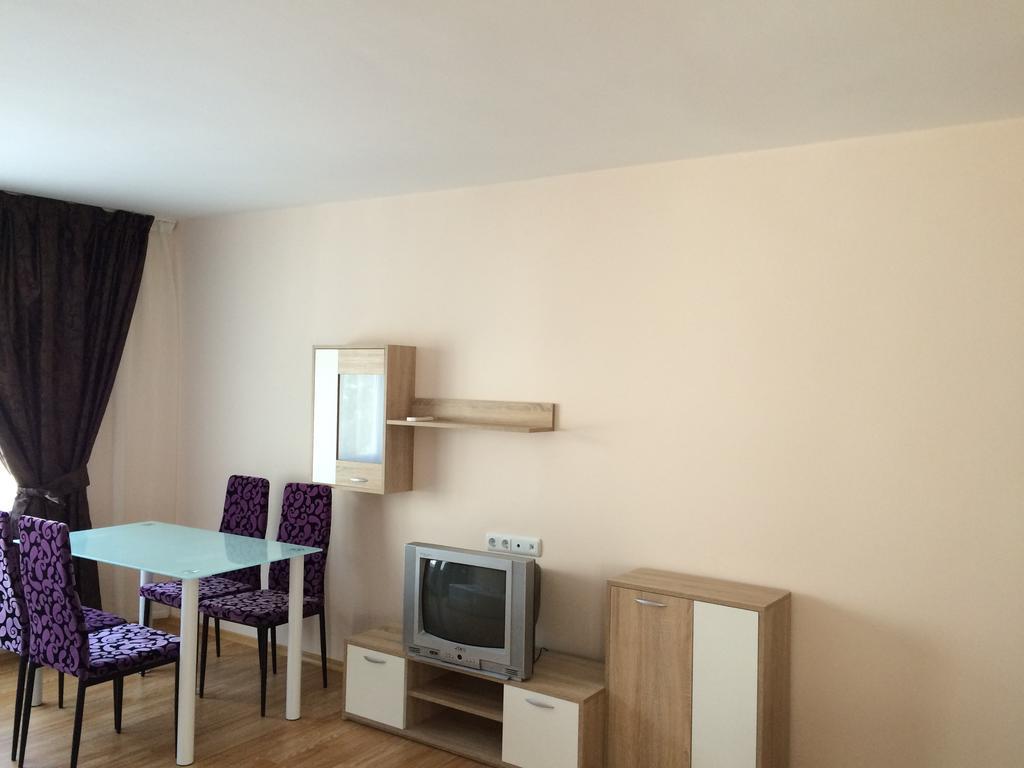 Beach Aparthotel Salt Lake Pomorie Exterior photo