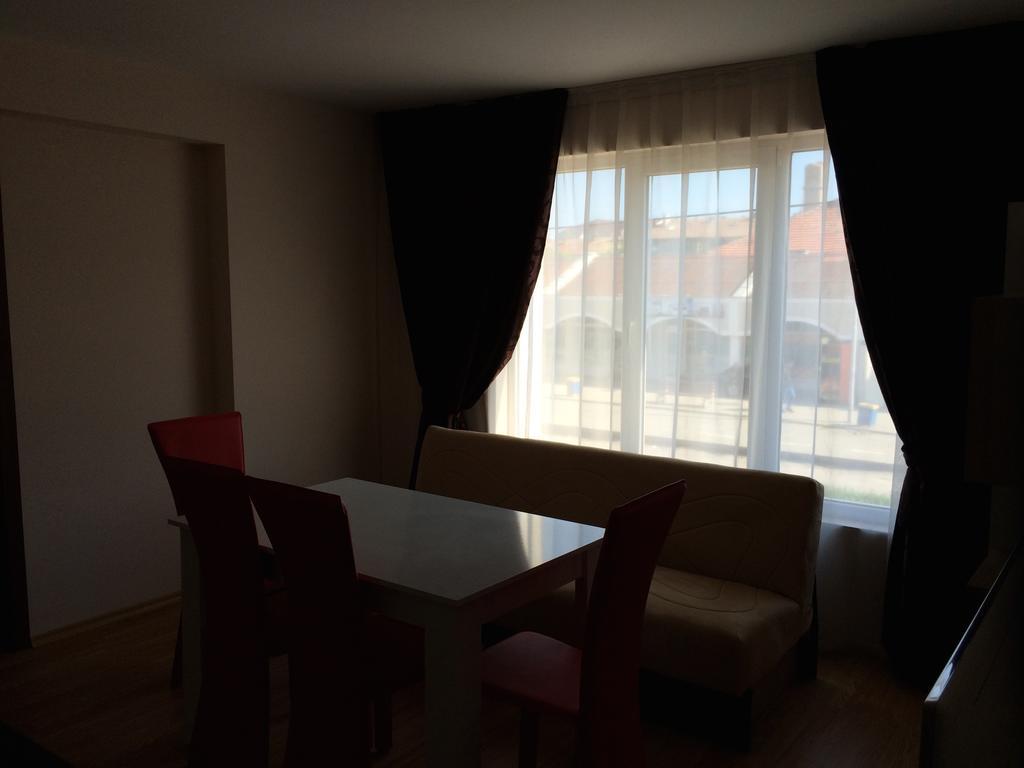 Beach Aparthotel Salt Lake Pomorie Exterior photo