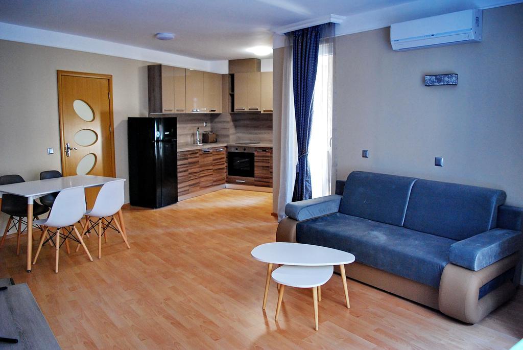 Beach Aparthotel Salt Lake Pomorie Exterior photo