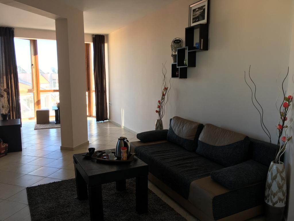 Beach Aparthotel Salt Lake Pomorie Exterior photo