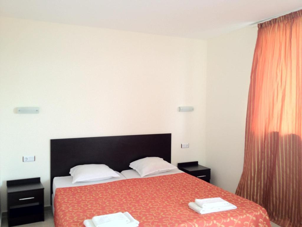 Beach Aparthotel Salt Lake Pomorie Room photo