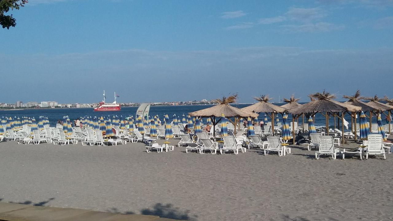 Beach Aparthotel Salt Lake Pomorie Exterior photo